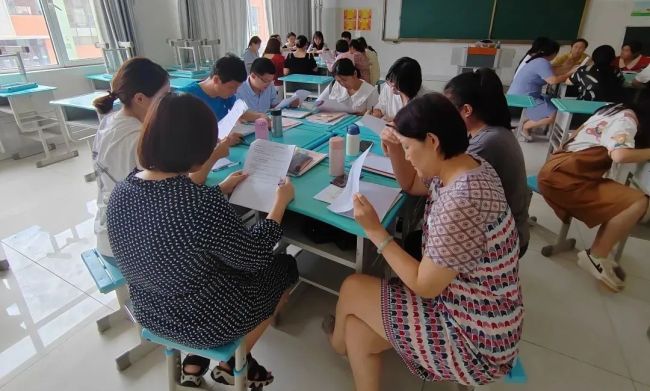 “积极心理辅导师”系列培训在济南市万象新天学校举行
