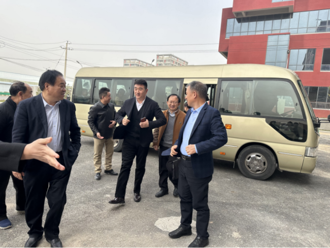 济南市委统战部率侨领侨商走进三庆智造云谷