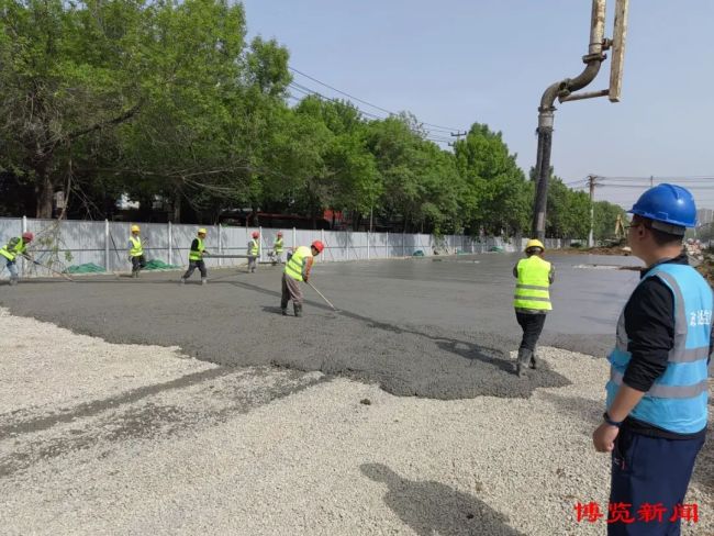 八大局停车场计划“五一”前建成，400个停车位免费开放