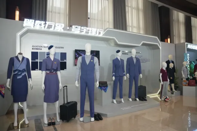 迪尚集团现代工装展演 | 从粗布工装到数字战袍：一部山东工装制造的奋进史