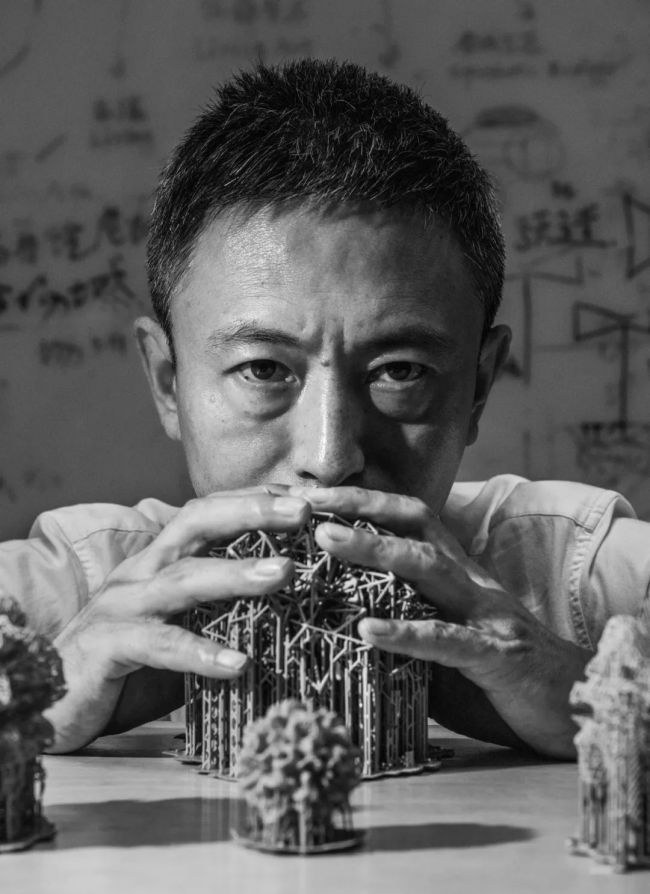 费俊 | 当下的艺术想象力和人文视角为未来科技发现新场景