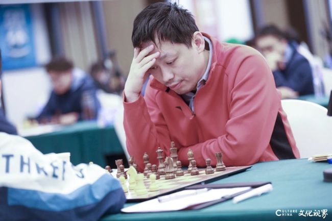 登顶2025中国国际象棋团体锦标赛，山东外国语职业技术大学冠名的山东男队创造历史