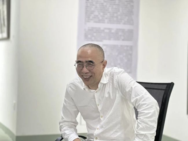 在颜料与光影中呼吸——感受肖飞绘画的温度