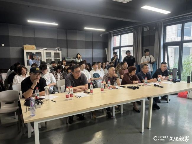 山东艺术学院现代音乐学院举办张卫宁流行音乐专业大师课