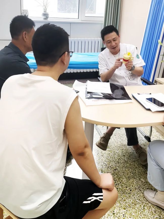 记济南名鲁中医医院杨峰院长——以仁心仁术诠释大医之道