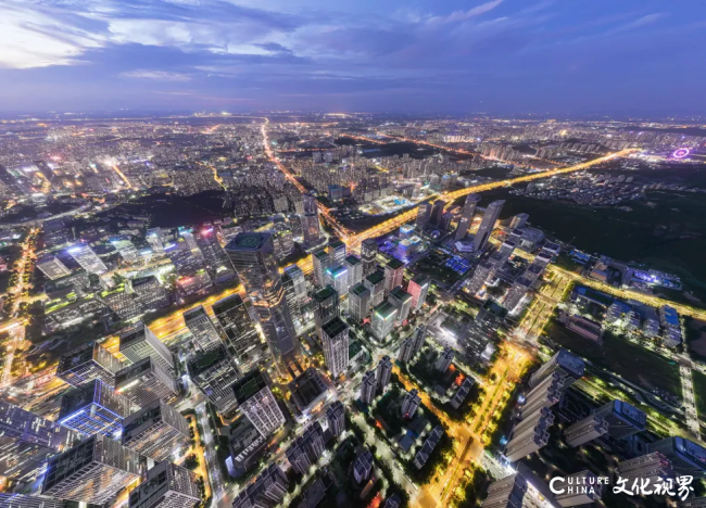 银丰玖玺城 挑战不可能——149㎡空中院墅打造济南别墅化生活场景
