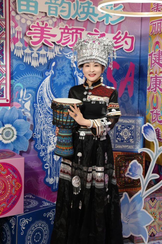 一场场民族风情下午茶在莎蔓莉莎全国各门店燃爆……