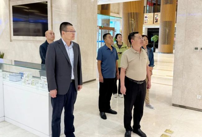 山东省中医药研究院副院长张军一行到陕西步长制药调研