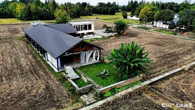 “云泥共砚——于明诠作品展”在成都满仓集·稻田美术馆启幕,展期至12月25日