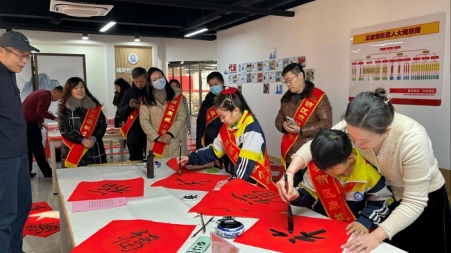 高远 | 笔墨深耕处,沃土育芳华