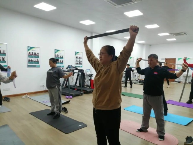 ﻿科学减重引领慢病防控新浪潮，“莱山模式”打造社区健康新标杆