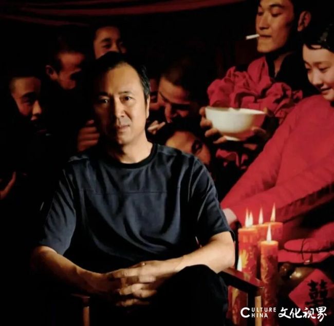 王沂东 | 红黑白交织处，深耕乡土的东方诗境