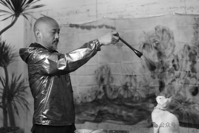 DeepSeek谈艺 | 常青：在与不同材料的碰撞中，让平常物象化为鲜活的艺术生命