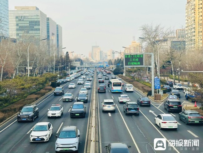 “反向春运”、买错火车票“后悔药”、宠物托运……今年春运“新”事多