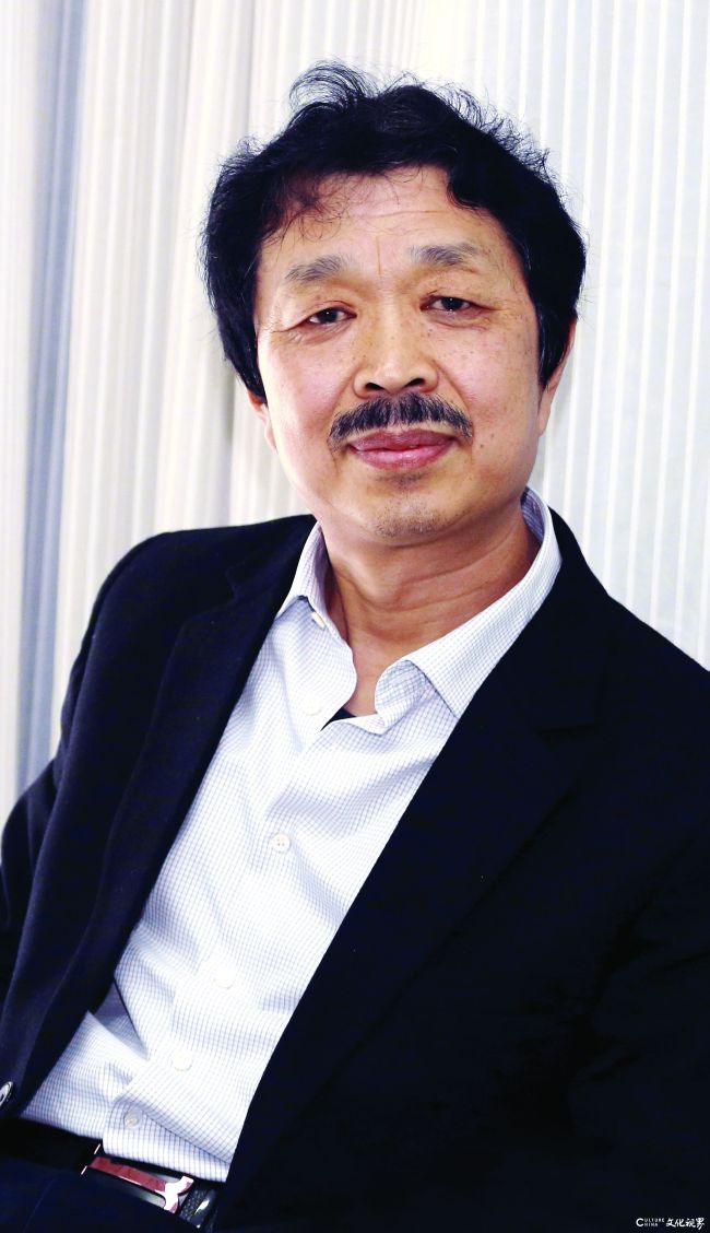 “自然观·全国名家写生” | 吴建军：览仙山云海、抚太行绝壁，绘尽天地灵韵