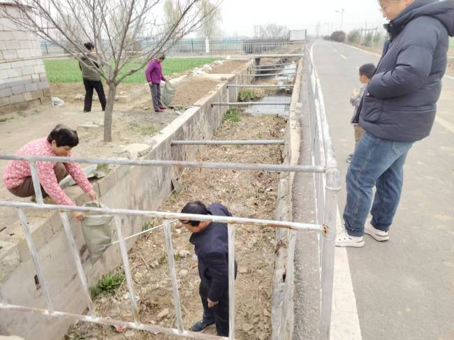 春日焕新颜 宜居入画来——济南市莱芜区寨里镇薛埠村开展春季人居环境整治行动