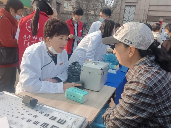 青岛莱西水集街道开展“乐购莱西·春日惠享”消费四进系列活动暨“社区惠民·家门口的好物市集”水集专场活动