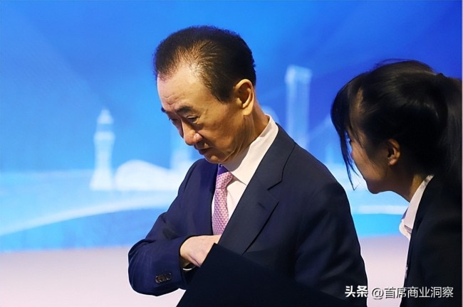 十年断臂还债难解困局，核心资产“万达电影”易主更名，王健林的商业时代真的落幕了吗