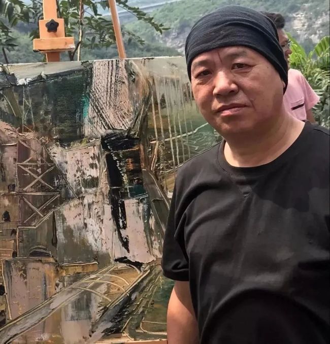 陈明华·原生鱼系列丨大刀阔斧的运笔、厚重堆叠的肌理、高饱和度的色块，传递对自然生命的敬畏与礼赞