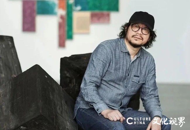 2026香港巴塞尔艺术展 | 桑火尧两件作品以每件77000美元首日售出