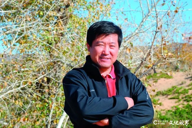 郐振明丨绘就“以笔为桥”的新疆史诗