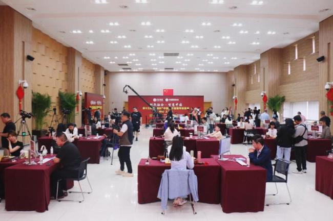 逆风翻盘迎新赛季首胜——山东平原桃花开队女子围甲队在中国女子围甲联赛首个赛会末轮比赛中力克浙江体彩队