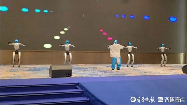 “烟火气”里升腾“文明范”!2026淄博网络文明周网络文明嘉年华在八大局火热开启