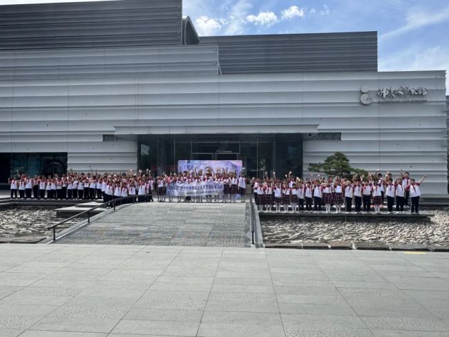 以美育人,润物无声:济南韩美林艺术馆携手槐荫区御景城小学共赴艺术研学之旅