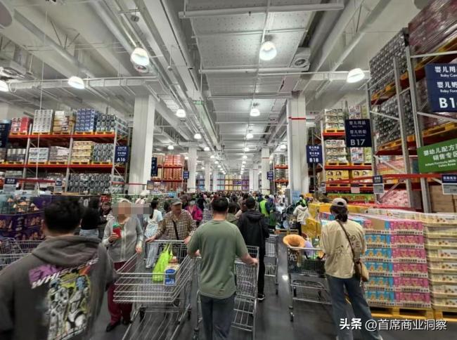 客运专线携非会员拉高山东门店热度，山姆借济青双店拓北方市场，会员制争议与盲目扩张隐忧并存