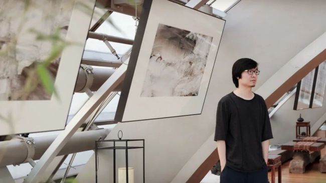 “心顺花开——赵治平、赵怡文父子花鸟画展”在扬州瘦西湖艺术中心美术馆开幕