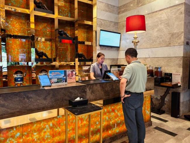行业观察：多地酒店试水的“24小时退房制”能推开吗？