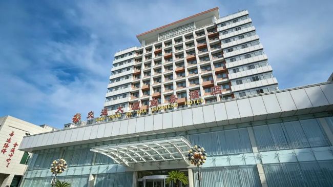 23年不间断稳定运行,海尔水冷螺杆机组让太原交通大厦省出一台设备钱