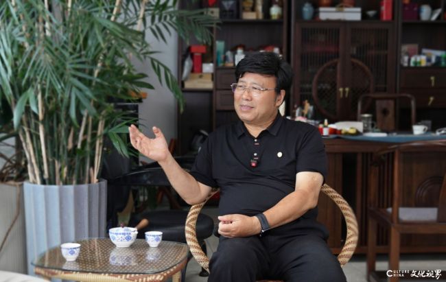 画境泉城·城|孔维克:用画笔与济南对话四十载,见证一座城的更新成长