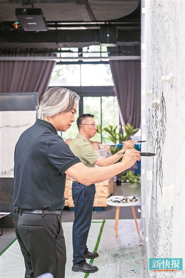 以岭南笔墨绘五岭史诗——解密大型国画《长征·南岭长歌》诞生之路