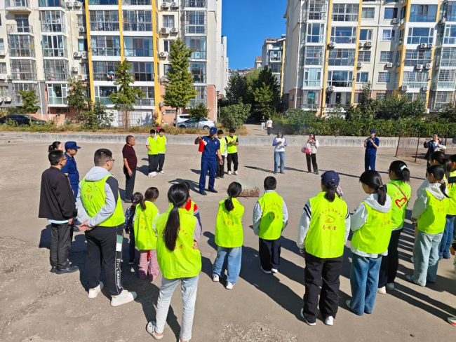 小小消防员上线!青岛莱西市水集街道开展消防志愿活动