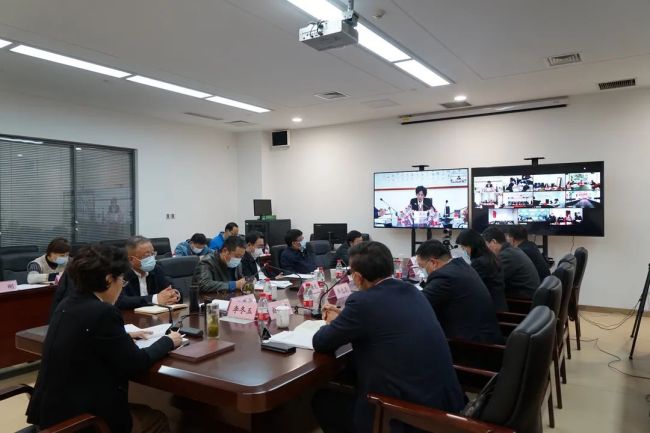 民建陕西省委会召开“矢志不渝跟党走、携手奋进新时代”政治交接主题教育动员部署会