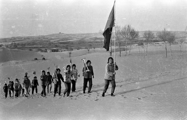 陕西榆阳：治沙精神历久弥新 绿水青山永葆生机