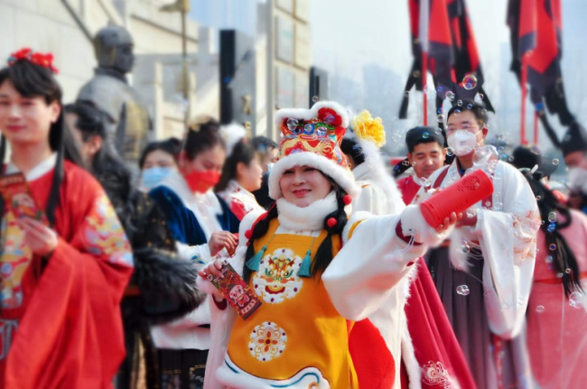 春节假期汉长安城汉风活动受热捧