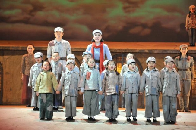 大型红色历史舞台剧《延安保育院》2024年首演活动圆满举行