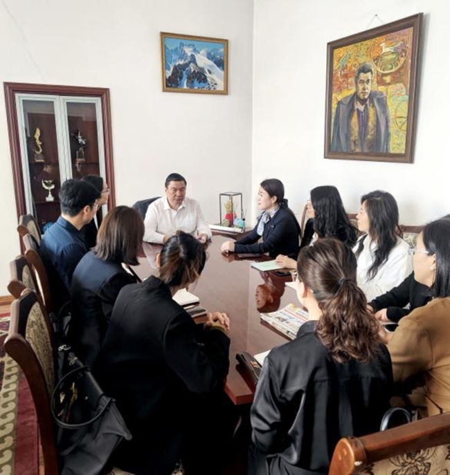 陕西省律师代表团赴吉尔吉斯斯坦、乌兹别克斯坦开展考察交流