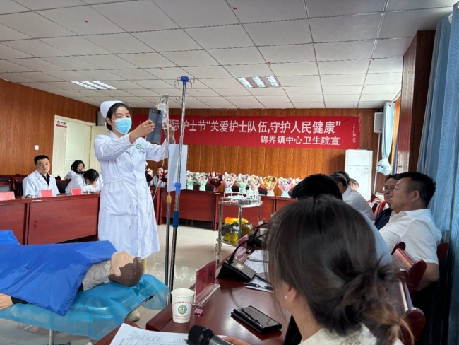 神木市卫健系统各单位举行庆祝第114个国际护士节系列活动