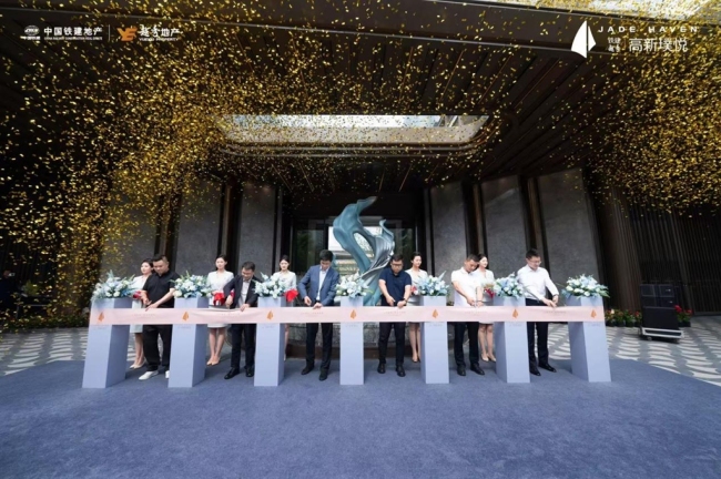 科技路四代度假式洋房示范区首映！西安改善的理想答案藏在这里