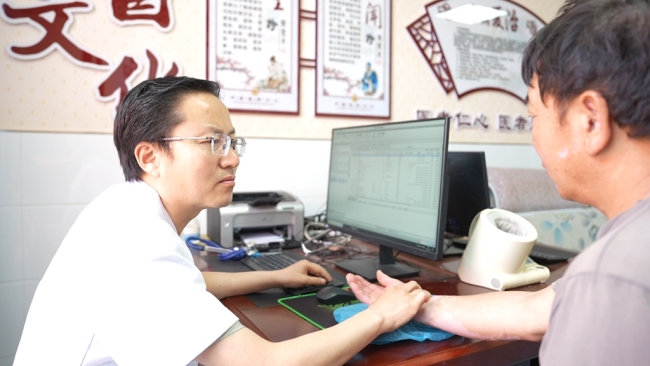 陕西神木：优质基层卫生服务 托起群众“健康梦”
