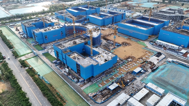 以匠心积极打造“育树之地，树人之所” 榆林高新实验学校项目N1标段主体结构顺利封顶