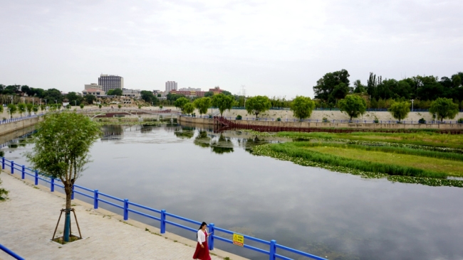 靖边芦河：一湾碧水映笑颜两岸清风入画来