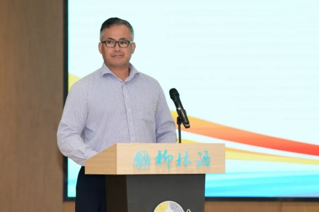 萨摩亚驻华大使卢阿马努韦·马里纳致辞