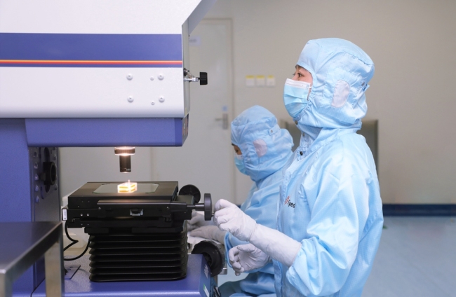 全球首创交联聚异丁烯人工晶状体获批上市 西安企业实现技术转化新突破