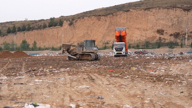 陕西神木:橙衣织就洁净网 匠心守护“高颜值”市容