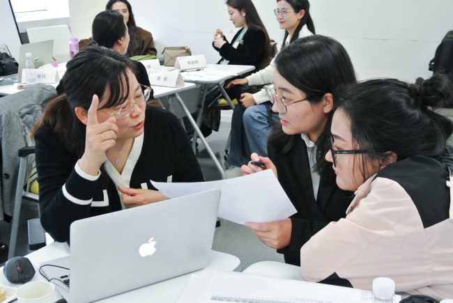 2025第二届全国应用型大学通识写作论坛在西安欧亚学院举办