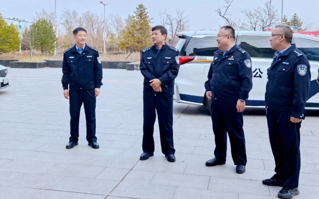 高红文调研榆林市公安局横山分局各室所队工作